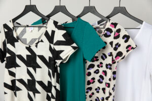 Lularoe Classic T Picture 1